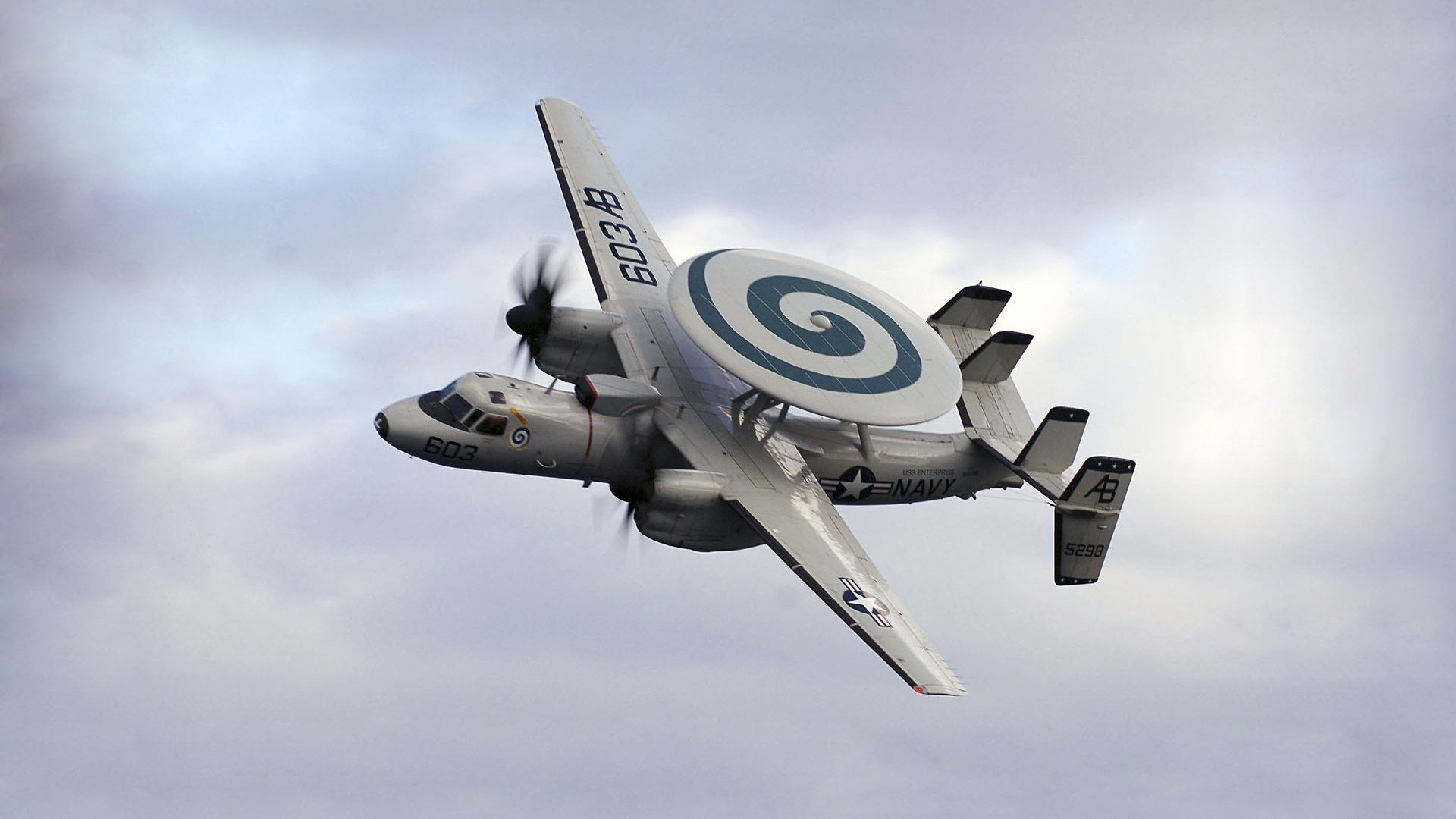 “冠军之路”拼图:赛事中不可复制的精彩瞬间,冠军之路图片