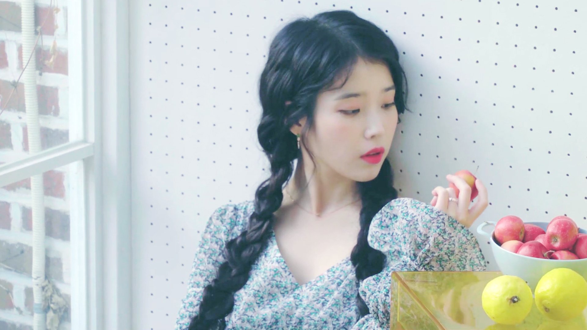 九游网页版入口-室外骑行嘉年华：绿色出行新体验，户外骑行装备视频