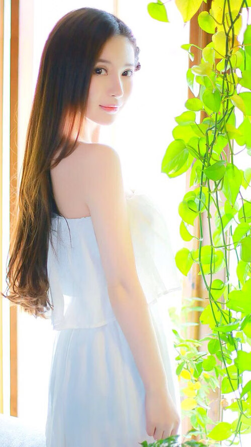 特色空中飞碟飞行体验赛,蓝天中的极速追逐,空中飞碟视频