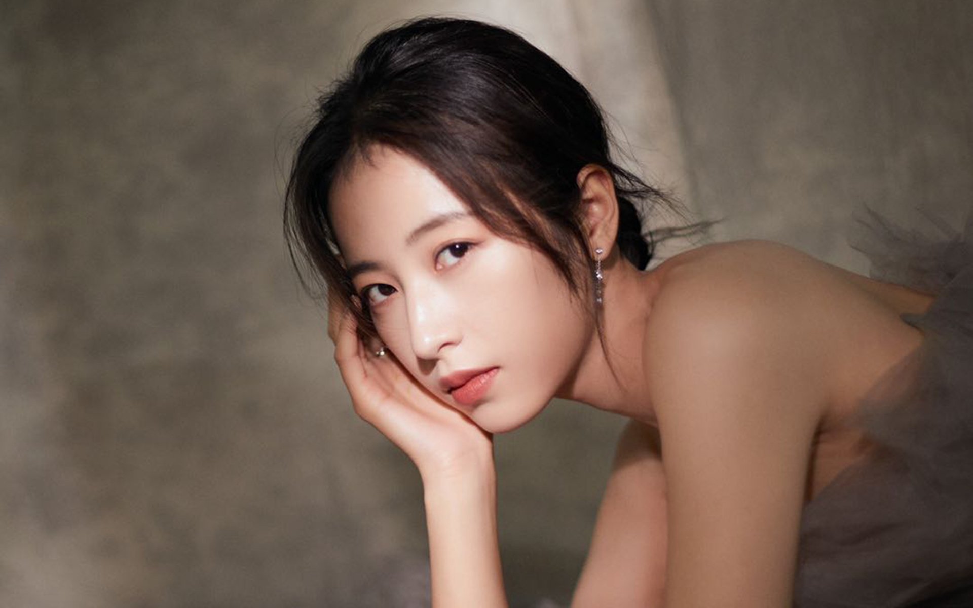 中国足球职业联赛俱乐部市场营销能力增强，中国职业足球俱乐部的经营内容